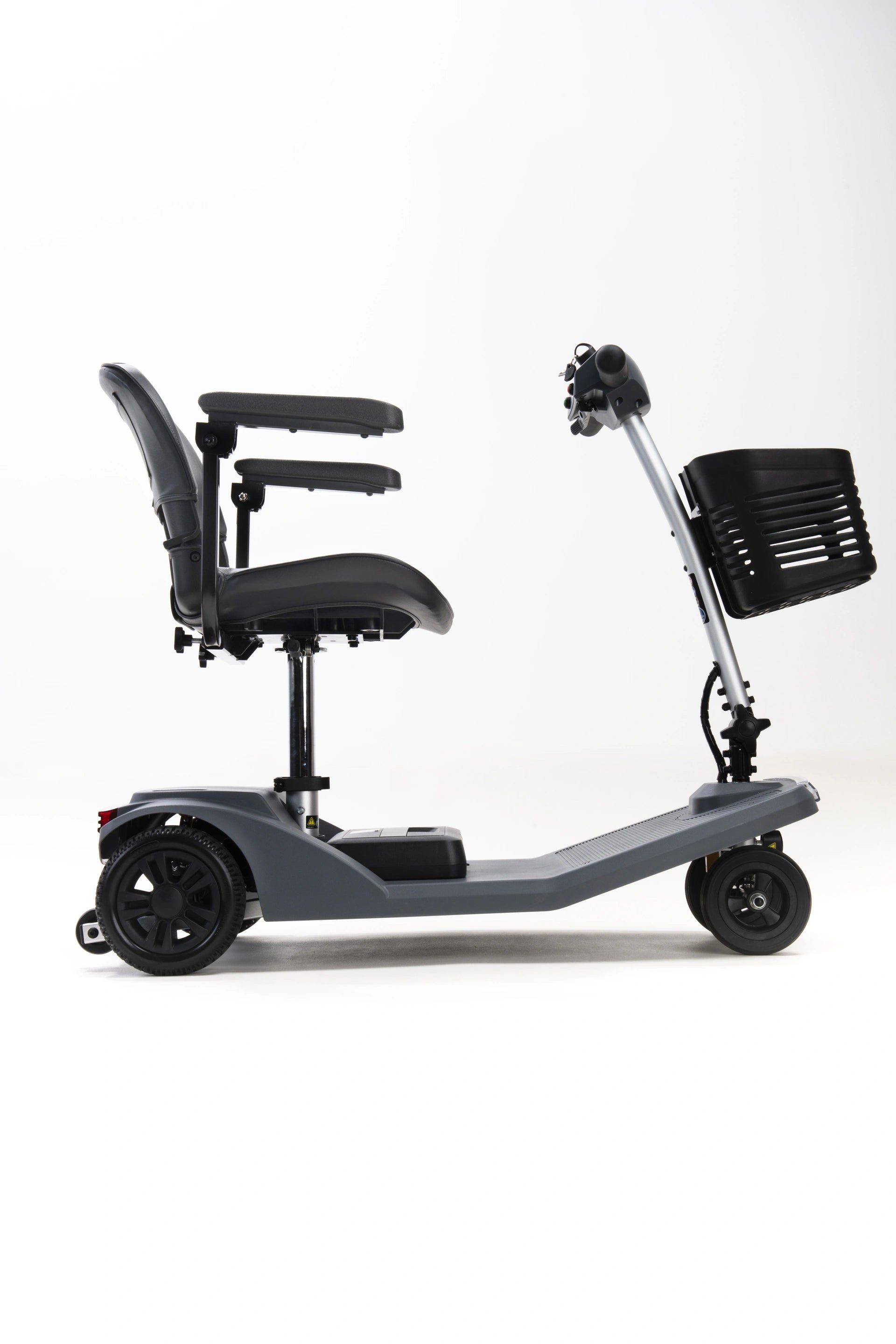 Keepmobile Scooters Drive Air Active mobility scooter with sleek design and comfortable seating, ideal for easy outdoor mobility.